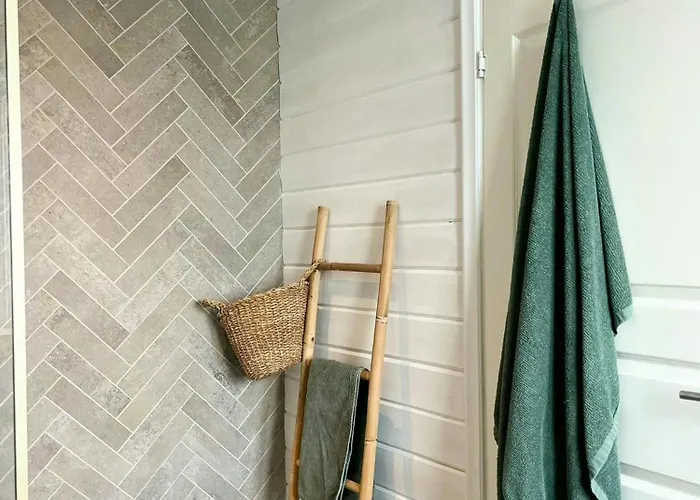 Vakantiehuis Log In Calm Colours And Wilderness Bath *